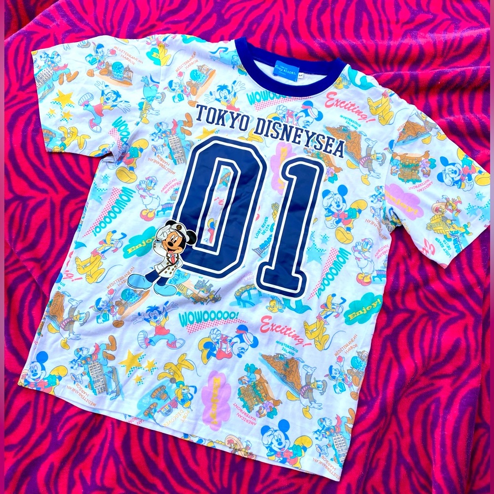 Disney Tokyo resort T-shirt